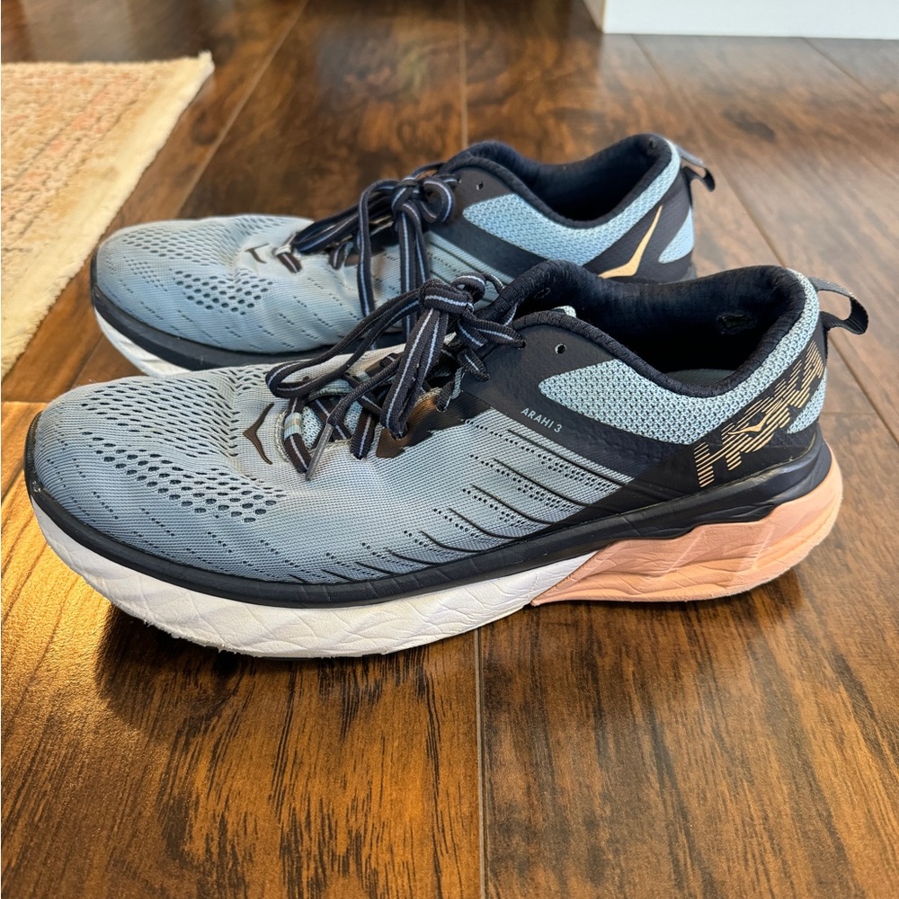 Hoka One One W Arahi 3 Size 10 Womens Running Shoes